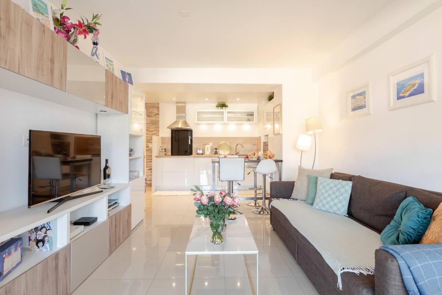 Appartement Cosy Calme Central-Terrasse Proche Palais كان المظهر الخارجي الصورة
