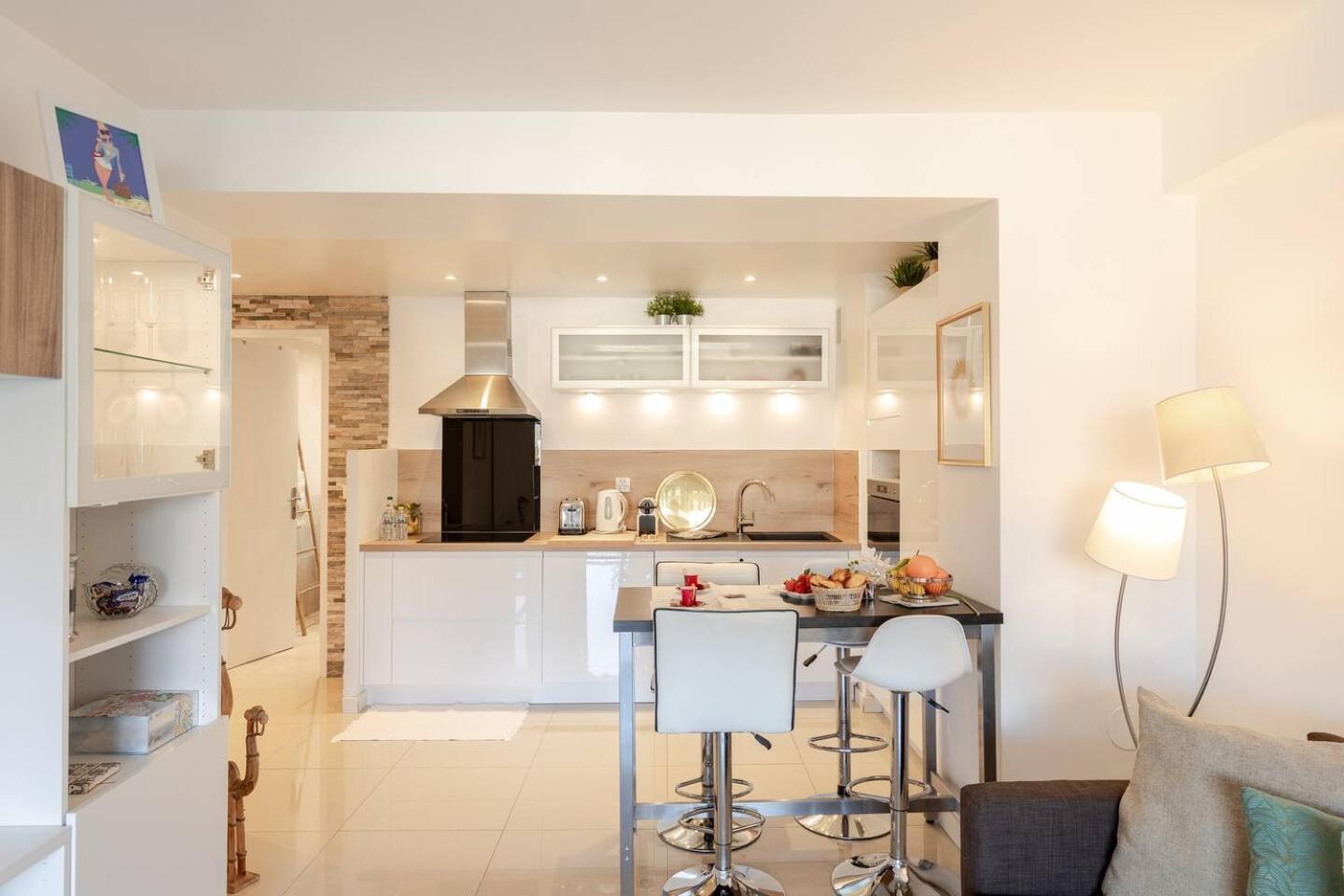 Appartement Cosy Calme Central-Terrasse Proche Palais كان المظهر الخارجي الصورة